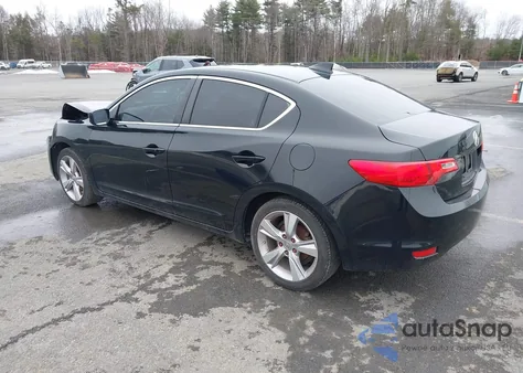 2014 Acura Ilx 2.0L из США, поврежденный, VIN 19VDE1F38EE013855